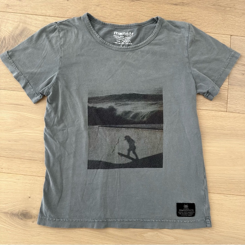 Munster Charcoal Surf Graphic Tee